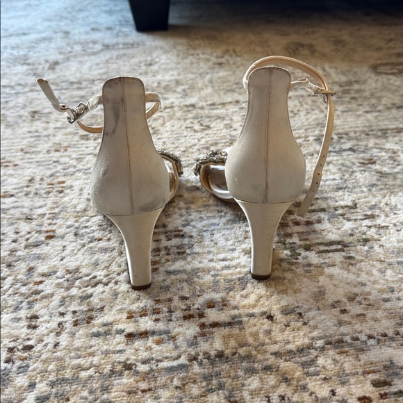 Badgley Mischka Crystal Embellished Silver Heels - Picture 2 of 3